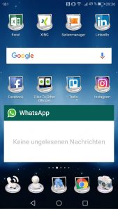 Michael Kleina Social Media Smartphone 169x300 - Endlich sichtbar in Facebook, Twitter und Co.